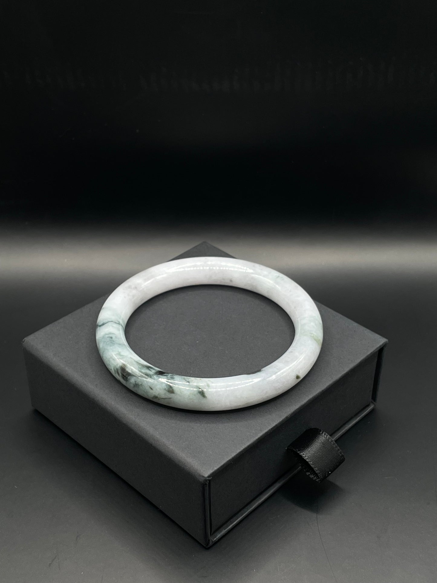 Two tone bangle